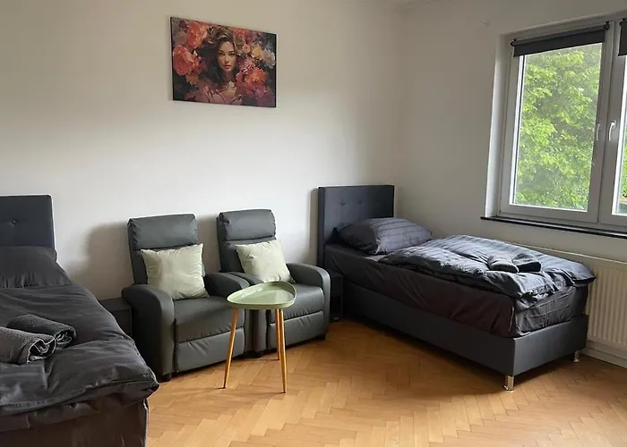 Komfortable Einf Haus 5 Pers Einzelzi-max 9 Pers Holiday home Bremen