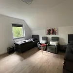 Komfortable Einf Haus 5 Pers Einzelzi-max 9 Pers * Βρέμη