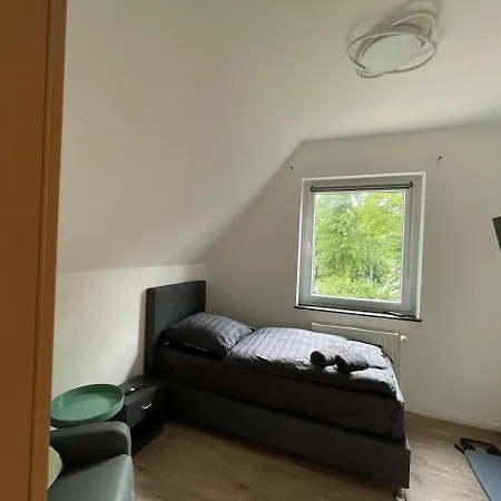 Komfortable Einf Haus 5 Pers Einzelzi-max 9 Pers Prázdninový dům Brémy
